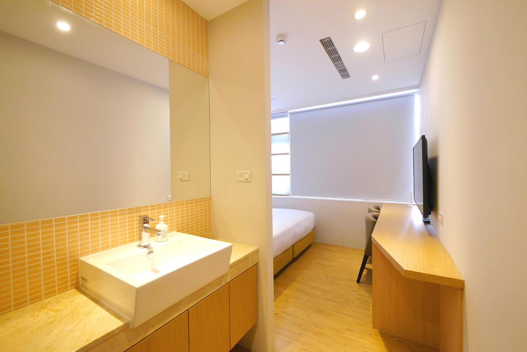 Shin Sei Bashi Hotel Đài Trung Phòng bức ảnh