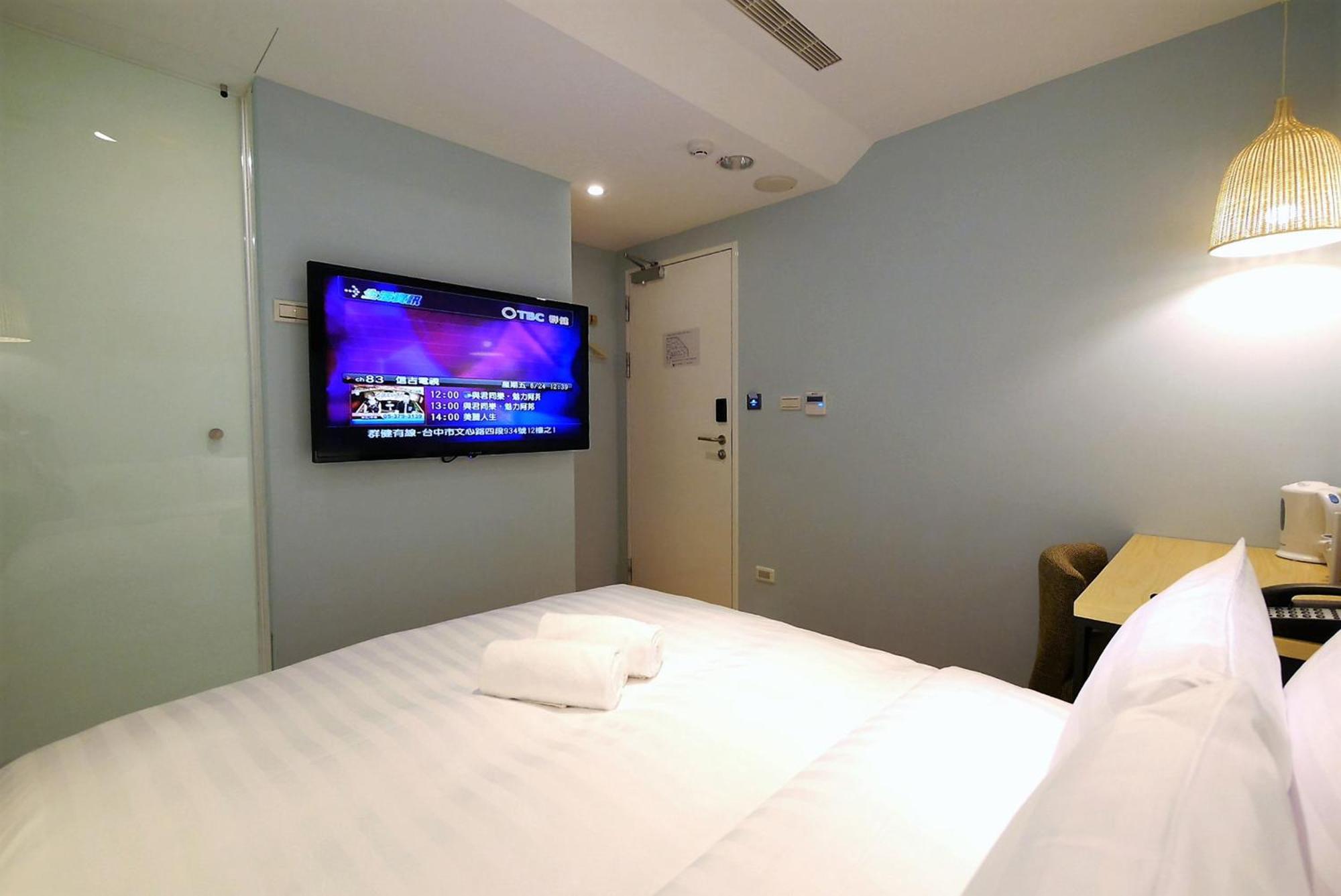 Shin Sei Bashi Hotel Đài Trung Phòng bức ảnh