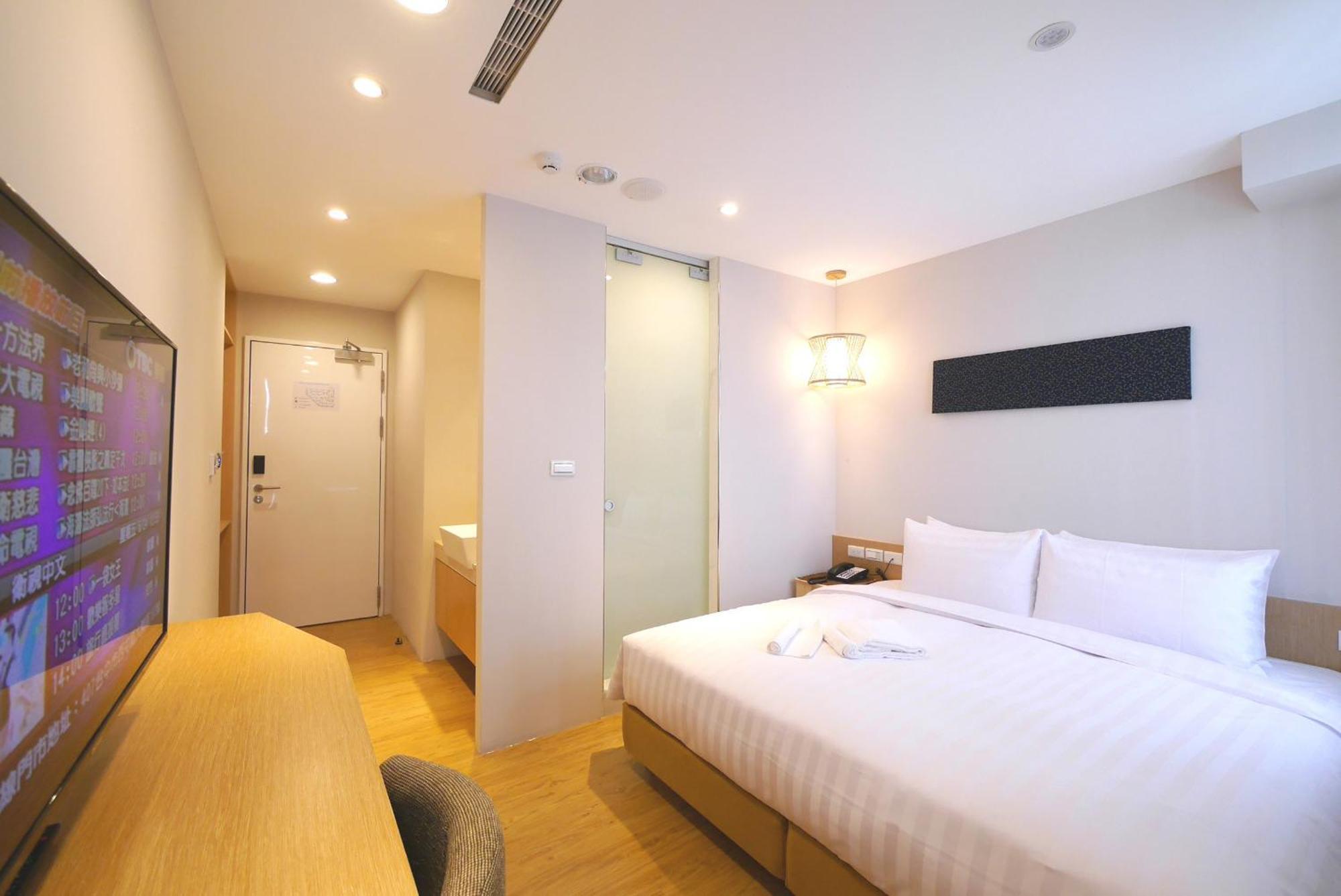 Shin Sei Bashi Hotel Đài Trung Phòng bức ảnh