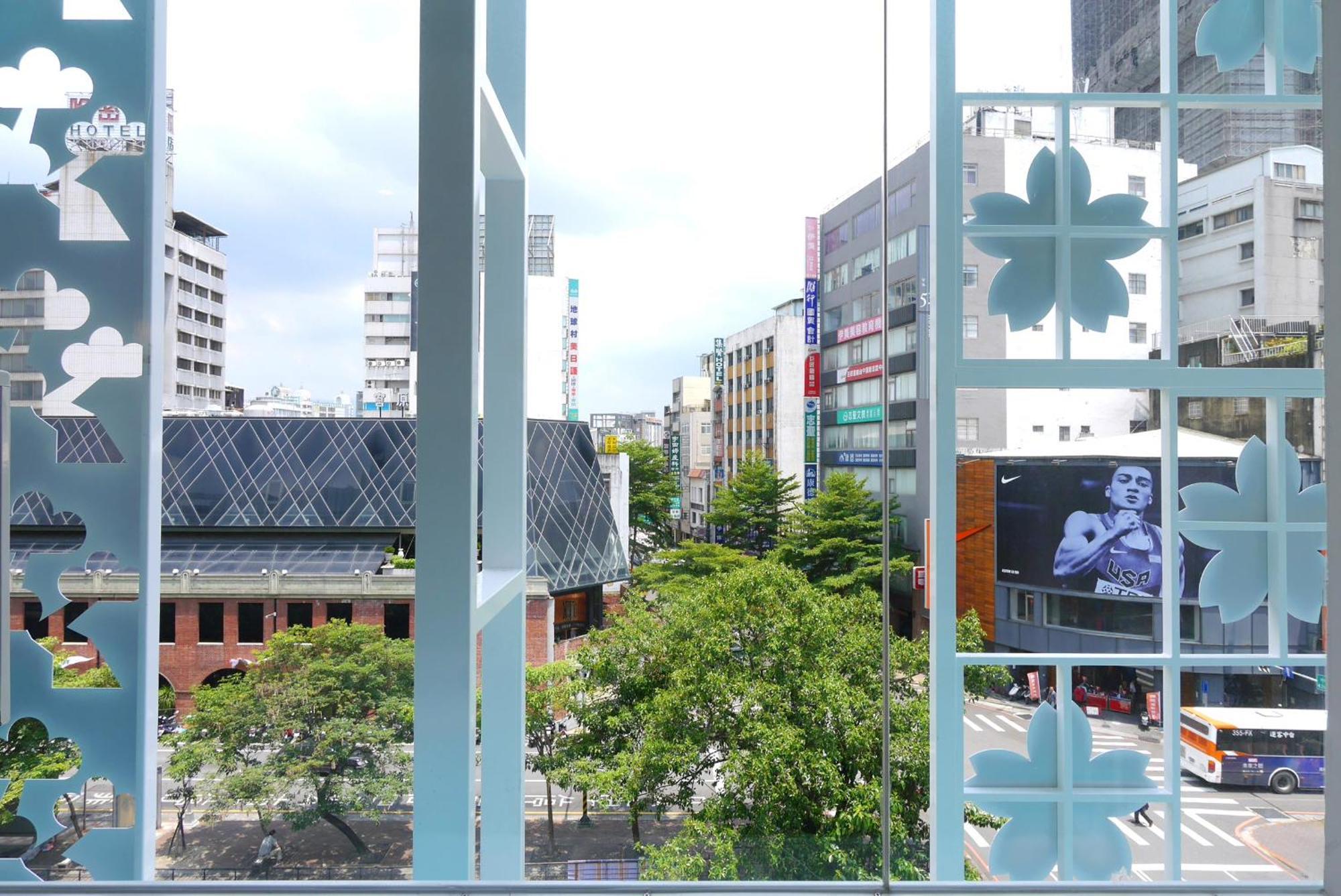 Shin Sei Bashi Hotel Đài Trung Phòng bức ảnh