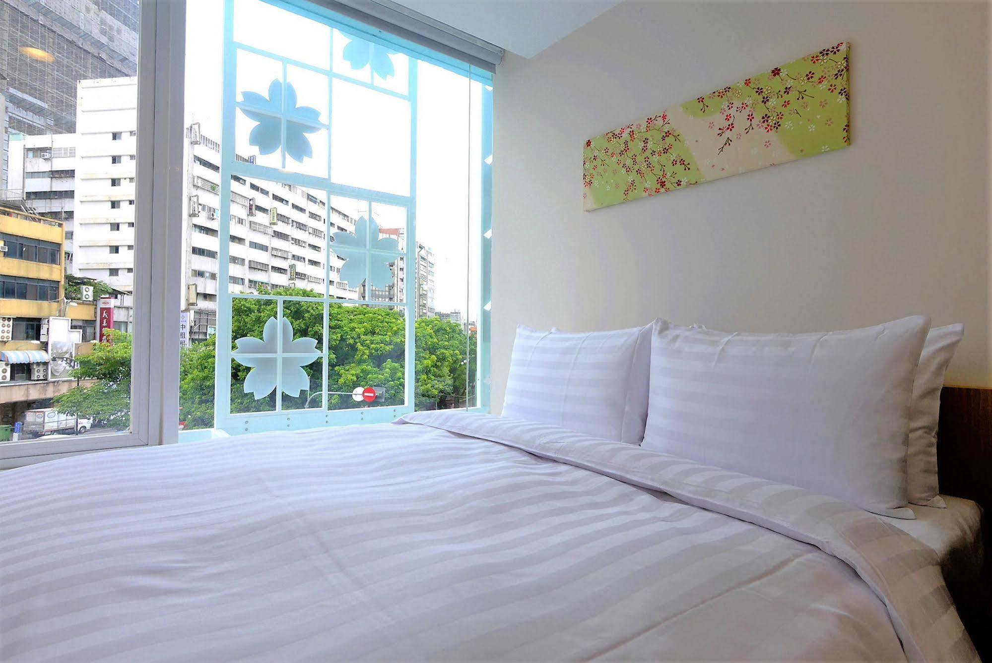 Shin Sei Bashi Hotel Đài Trung Ngoại thất bức ảnh